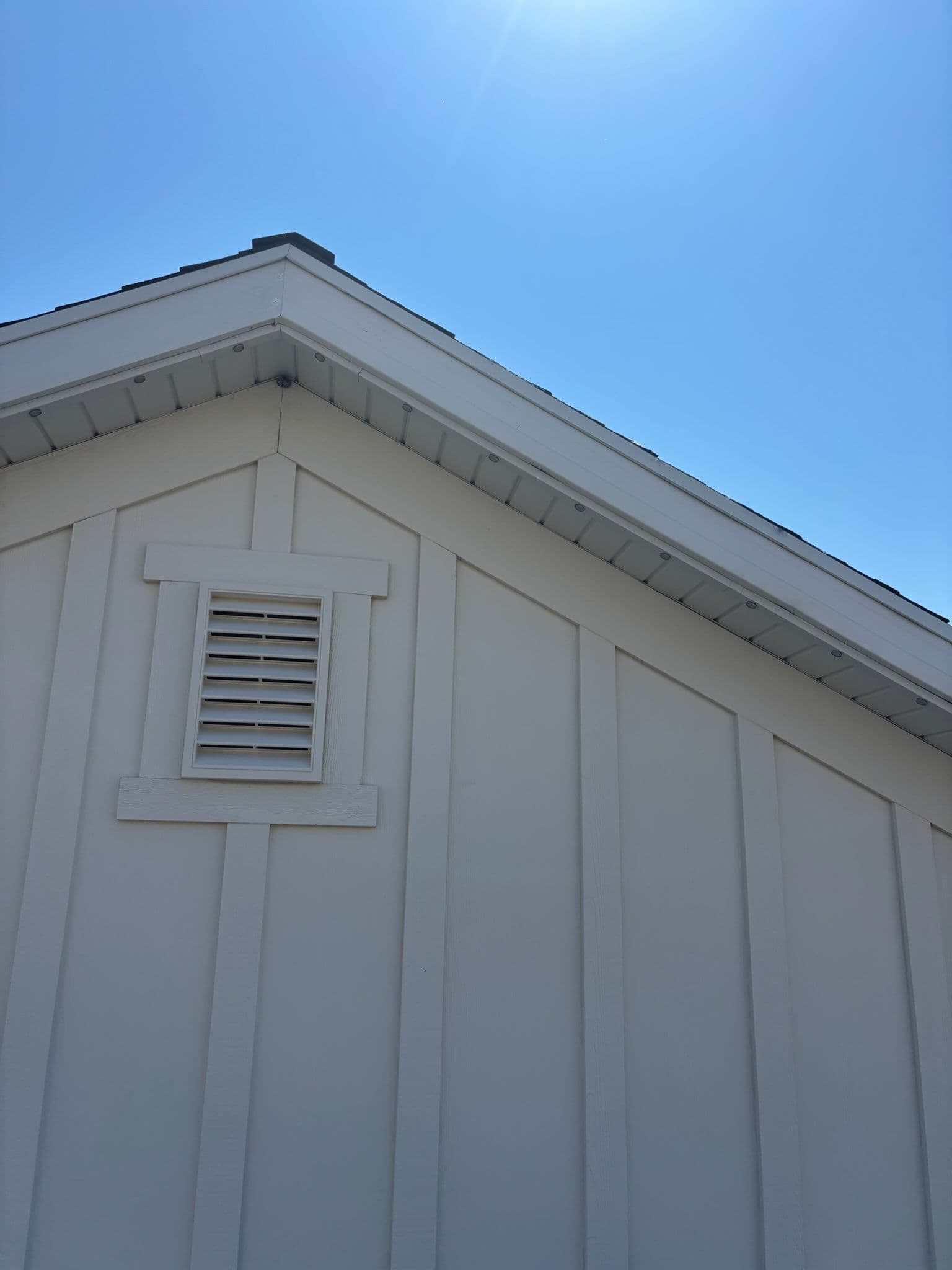 Expert Shingle and Fascia Repair image