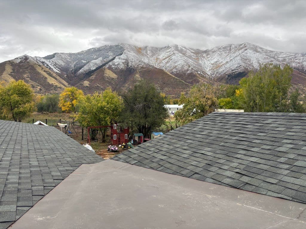 Gallery photos for Shingle and TPO Roofing Project in Mapleton: Image #2