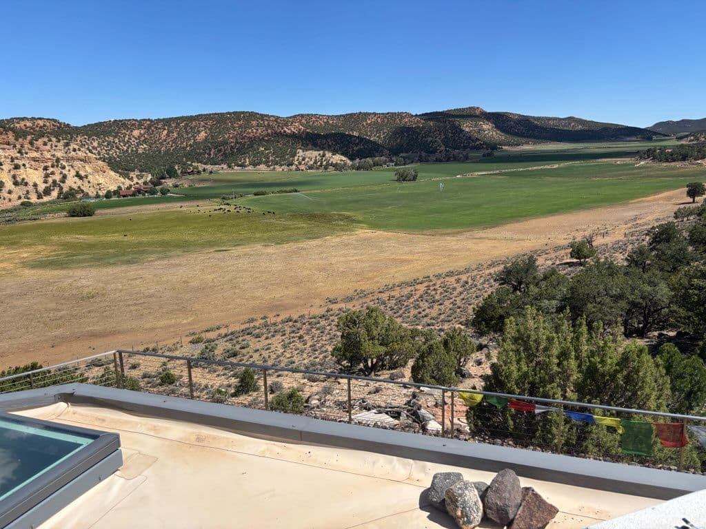 Gallery photos for Expert TPO Roof Repair Services in Teasdale: Image #1